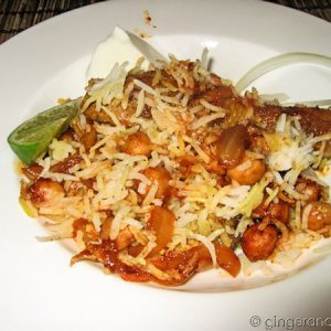 Emirati Recipe: Rice with Chicken in the Bottom (De-jaj ta-ha-tah)