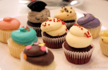 mini cupcakes @ Sugar Daddy's