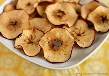 baked apple crisps